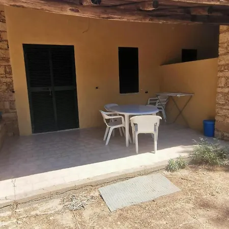 Inviting Bungalow In Isola Di Capo Rizzuto With Garden